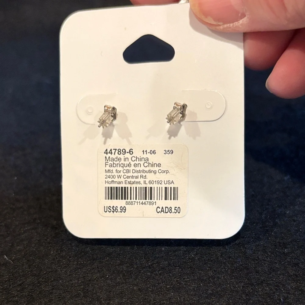 Claire's Holiday Penguin Earring Set - Black, White, Red - Picture 3 of 6